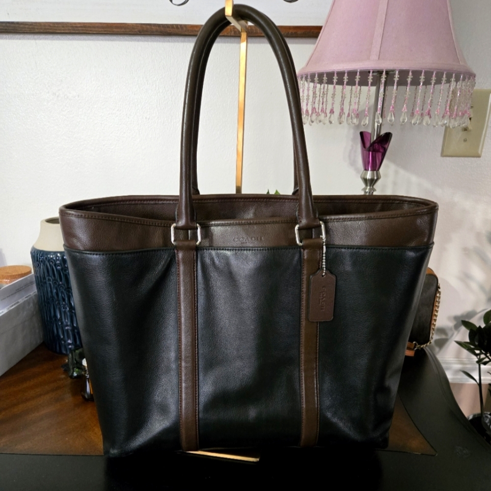 Coach Black and Brown Briefcase with Elegant Design and Sturdy Handles